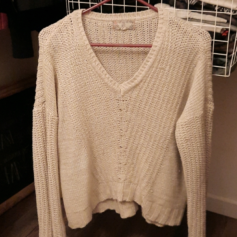Long sleeve sweater